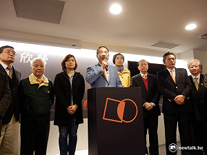 宋楚瑜接受敗選 下一步沒說死