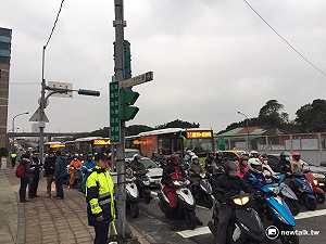 春節後開工首日 忠孝橋往北市車況順暢