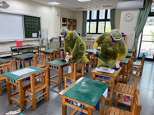校園染疫數字攀高 鄭正鈐質疑完整配套在哪? 提「校園快篩國家隊」