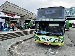 「類火車」200萬包車費拖欠逾1個月！台鐵：下週全數撥款