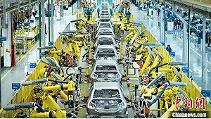 疫情重創中國產業 4月汽車生產年減超過4成 特斯拉中國出口掛零
