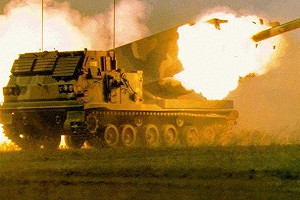 不理普丁警告！對抗俄「野蠻」長砲 英將供烏「北約軍火庫性能最好」的火箭砲