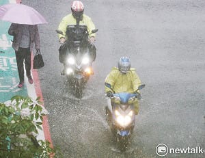 快訊》午後雷雨彈開炸！9縣市大雨特報 新北響國家警報