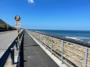 騎車賞北海岸無敵海景！台2線中角-水流公廟自行車道年底完工