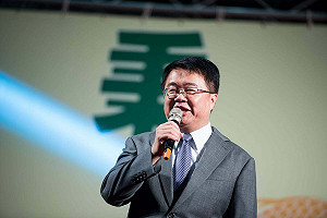 羅致政宣布不選新北！ 吳秉叡：若黨徵召出戰 會全力以赴