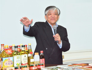 「三連講堂」第3棒  高志明接手談食安