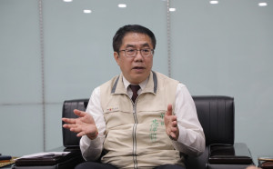 選戰點將錄4-1》黃偉哲：不做高大上建設  鋪設下水道很堅持、農水路執行率全國第一