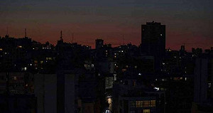 全國停電中! 黎巴嫩電廠燃料耗盡 最後一座發電廠今天中午停止發電