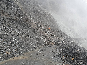 暴雨轟炸！台7、台8縣部分路段坍方阻斷 台20線天池至向陽路段預警性封閉