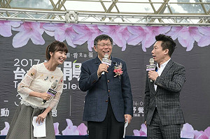 杜鵑花漫延出台大 柯P要打造花園城市