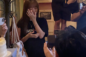 最甜生日禮物！李運慶下跪求婚洪詩畫面曝光