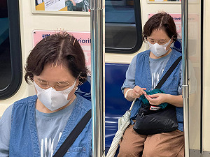 北捷婦「頭插30多針」引關注！陳沂笑：媽媽突然變網紅