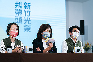 批高虹安「立院鍊金術」 讓助理領總統級薪水 沈慧虹競辦：柯文哲全黨挺涉貪