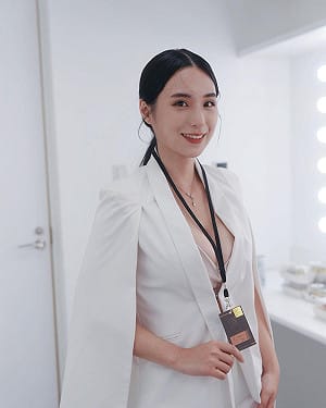 遭Dcard網友酸「一直抖奶」！實況主蘋蘋澎澎親回：沒有刻意