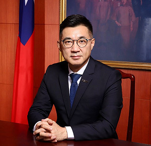 江啟臣助攻！批「拒絕邊緣化不靠口水」 務實市政規劃才是正道