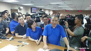 立院遭全面封鎖 國民黨：先開公聽會再審查