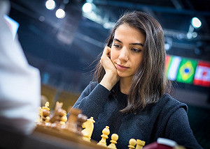 不懼恐怖政權! 伊朗女棋士海外比賽「未戴頭巾」 疑聲援國內抗議