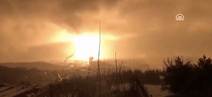 震爆天然氣管線 土耳其7.8強震釀氣爆烈焰沖天