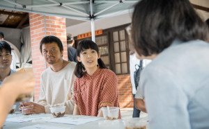 蔡英文總統變身文青小英  用行動行銷文創影視產業