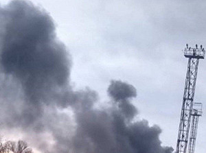 烏軍「大規模襲擊」！克里米亞、馬里烏波爾機場皆傳爆炸 天空火光一片