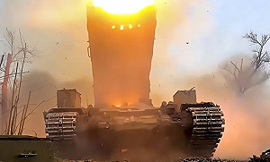 地獄武器可射溫壓彈! 俄軍「噴火坦克」再升級 一開火方圓數百公尺人畜皆死