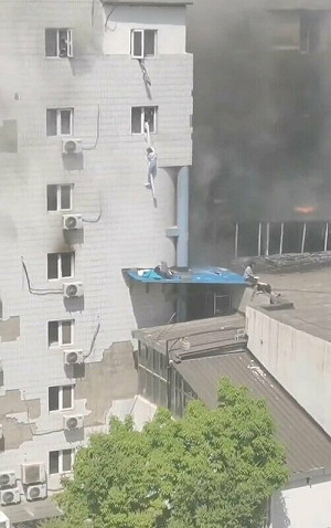 胡錫進帶頭痛批！北京醫院火災21人喪命 當局卻封鎖消息 網民整個怒了