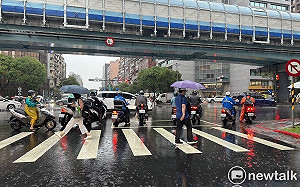 北北基宜大雨特報！北部今高溫略降中南部偏熱、東北季風週四減弱