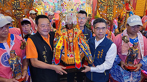 千人護送新北金山二媽回野柳媽祖洞