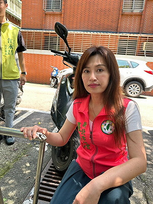 新北復興國小逾30年人行道破損 還給復興國小學童行的安全