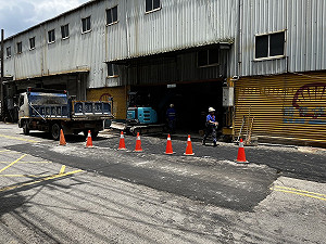新北新莊瓊林路自來水爆管 緊急搶修後恢復全面通車