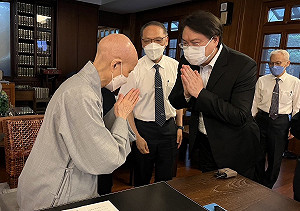 拜會證嚴 林右昌：結合民間力量將社會照護網極大化