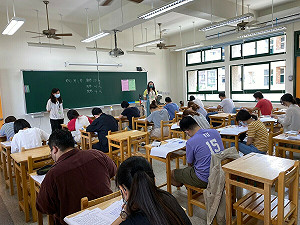 新北市112學年度國中教甄初試今登場 開缺162名、錄取率約3.88%