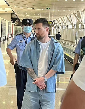 梅西護照烏龍外懲罰＋1？代言、晚宴、採訪、場地訓練全部取消