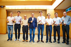 新北防汛感恩在心 侯友宜頒獎感謝22位防汛有功人員