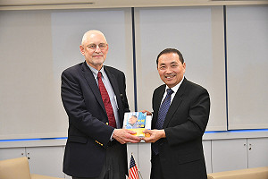 侯友宜會晤漢學家黎安友 請益中國問題防台海衝突