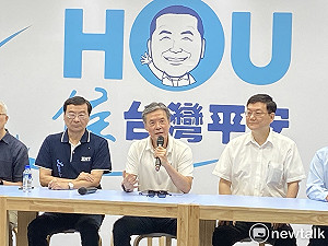 林保華觀點》小刀出鞘，侯侯穩盤；搶打服貿，有利綠營
