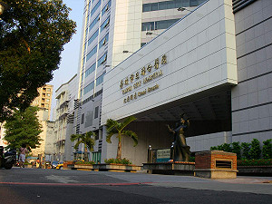 聯醫仁愛院區爆群聚感染 19人出現H3N2症狀