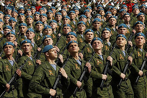 (影) 正規軍不如瓦格納! 俄「精銳部隊」集體遭俘擄 投降士兵還被地雷炸飛