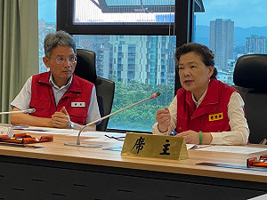 卡努襲台 王美花視察防颱措施 提醒水電靈活調度供應 搶修注意安全