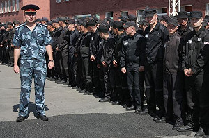 「風暴Z」擴軍？傳俄擴大徵召近10萬犯人上前線 受刑人急染愛滋躲徵兵