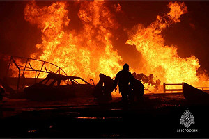 更新》(影) 俄共和國達吉斯坦大爆炸！汽修廠火勢延燒加油站 造成27死75傷