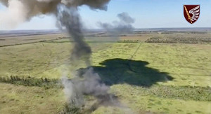 （影）無人機轟毀俄軍「隕石」、「相思」建戰功 俄炸壕溝烏軍幸無傷