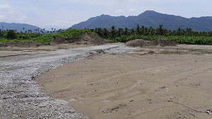 農地遭回填中鋼轉爐石 法院判限期清除