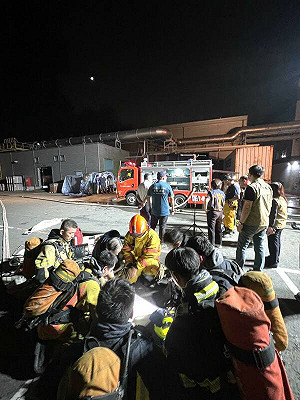 屏東科技園區工廠爆炸！1消防員傷重不治74人送醫 屏縣府啟動「大量傷患機制」