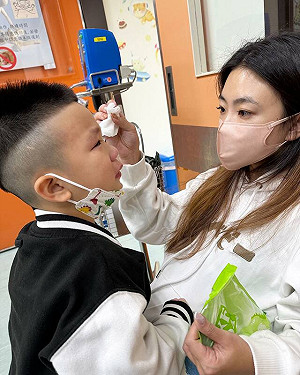蔡波能「反覆發燒」查不出病因！二伯無奈：這波病毒好兇猛