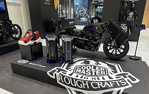 聯名重機超吸睛！Rough Crafts X Cooler Master 快閃店登場
