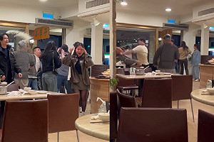 大安區清粥小菜店深夜亂鬥！8＋9酒醉起爭議還砸店 慘被健壯留學生鐵拳教育