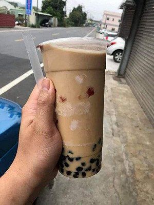 沈伯洋喝高雄珍奶喊太甜！名醫加入戰局：真正關鍵是這4件事
