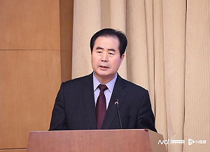 （影）14億人打問題疫苗？ 傳科興靠行賄上市官員被免職 後遺症恐兇猛