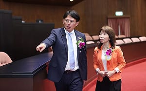 陳昭姿為黃國昌的國家立場掛保證！黃光芹：是沒看到還是故意裝傻